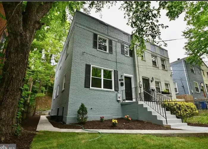 Charming One Bedroom Near Jbab